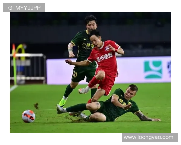 恒大对决昆山FC争夺中超赛季关键三分的激烈较量